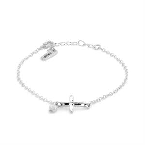 Dainty Cross Bracelet 7in