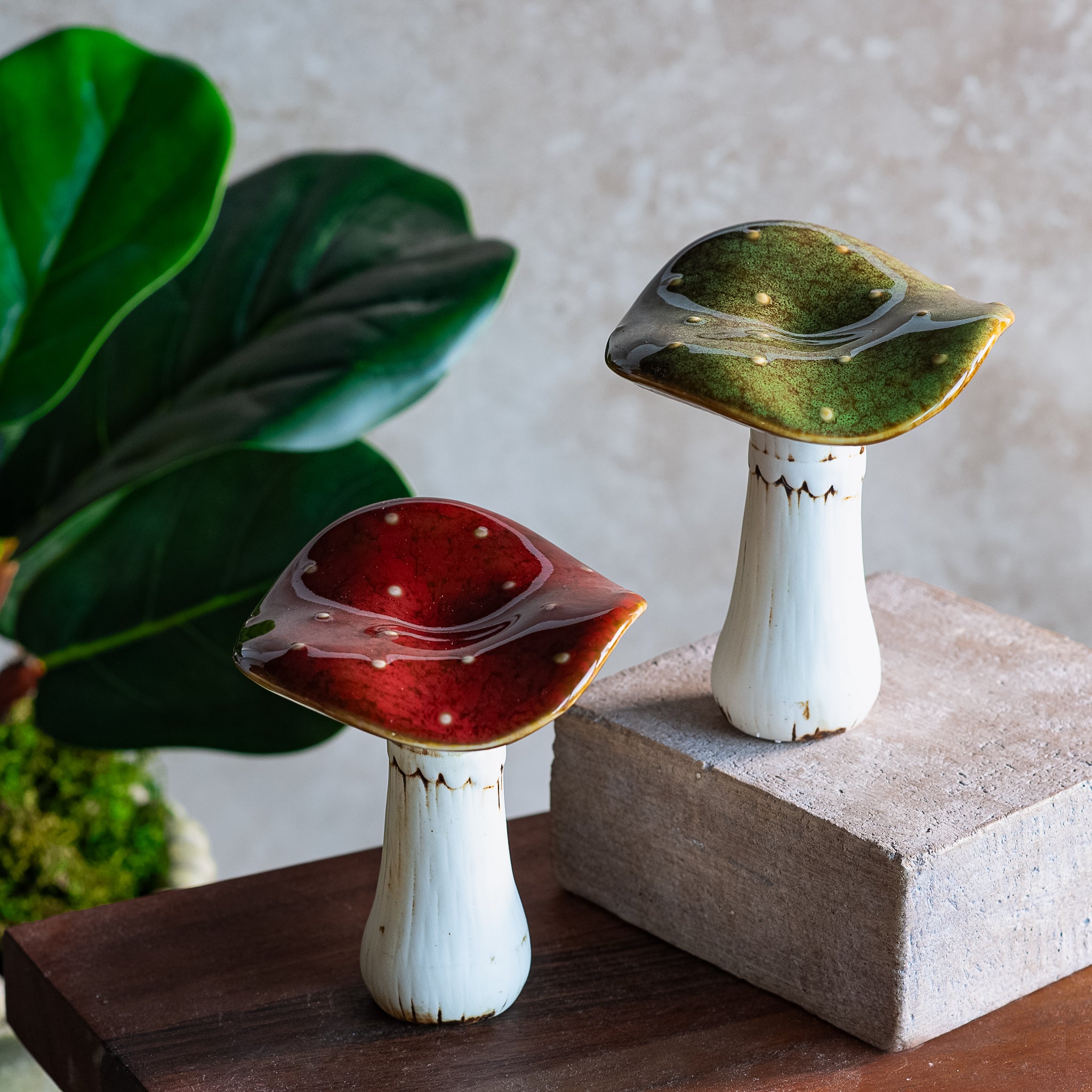 2 Asr 4" RD/GR Mushroom